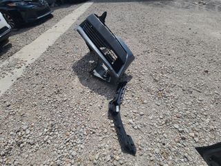 Vehicle Parts Image #2